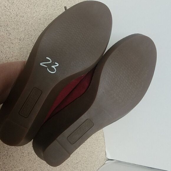 👍 Sperry Red Suede Wedges Size 8.5 - Picture 5 of 5